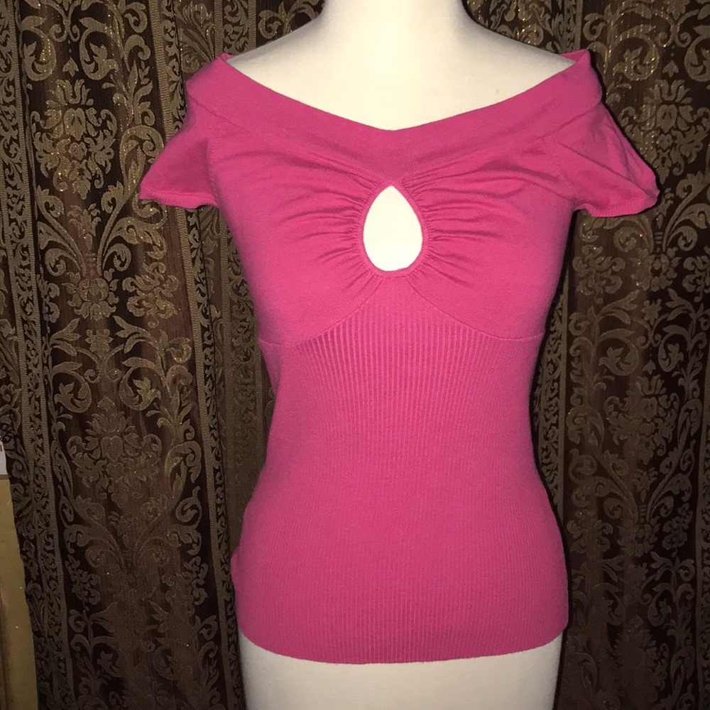 Pink shirt with front keyhole